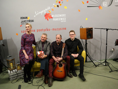 16.11.2022. Włodzimierz Pankiewicz, Roman Jarczyński, Jan Pawełek. Lirycznie-spotkanie poetycko-muzyczne. 